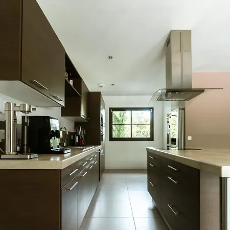 Villa Sienna - Pool, Sauna, Jacuzzi & Fitness *