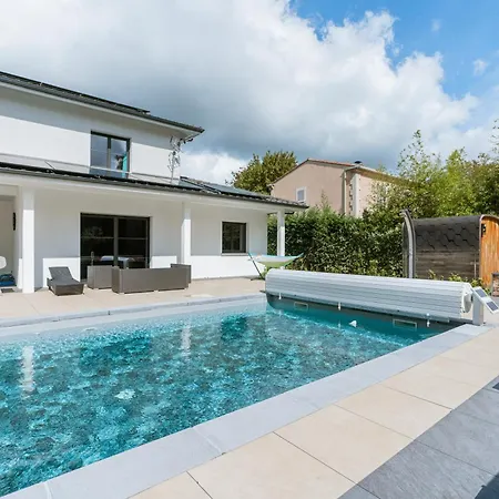 Villa Sienna - Pool, Sauna, Jacuzzi & Fitness *